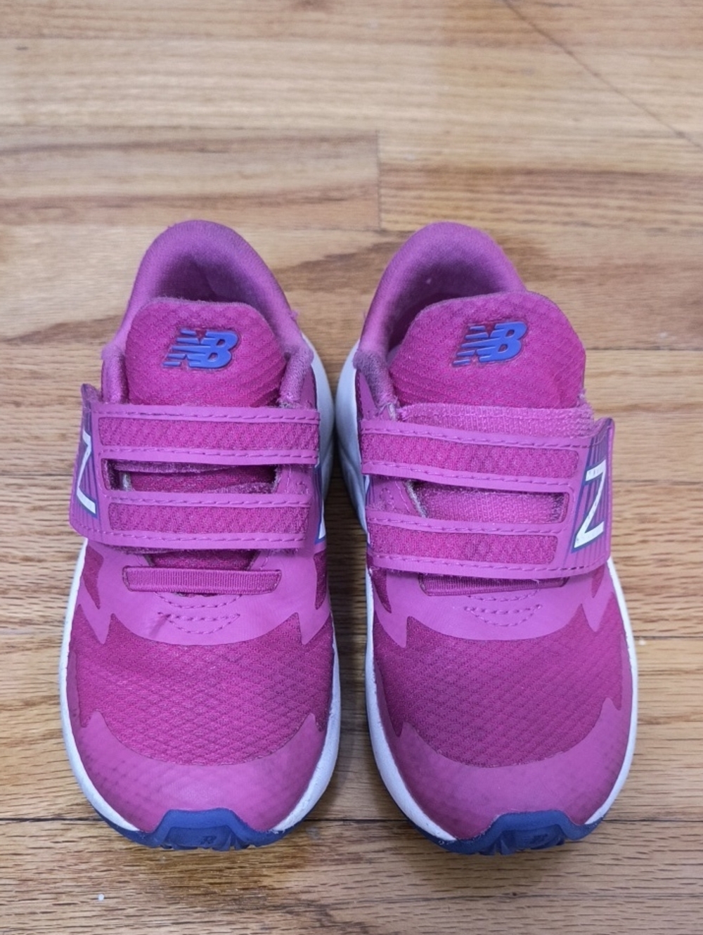 New Balance Kids Fuchsia Velcro Sneakers